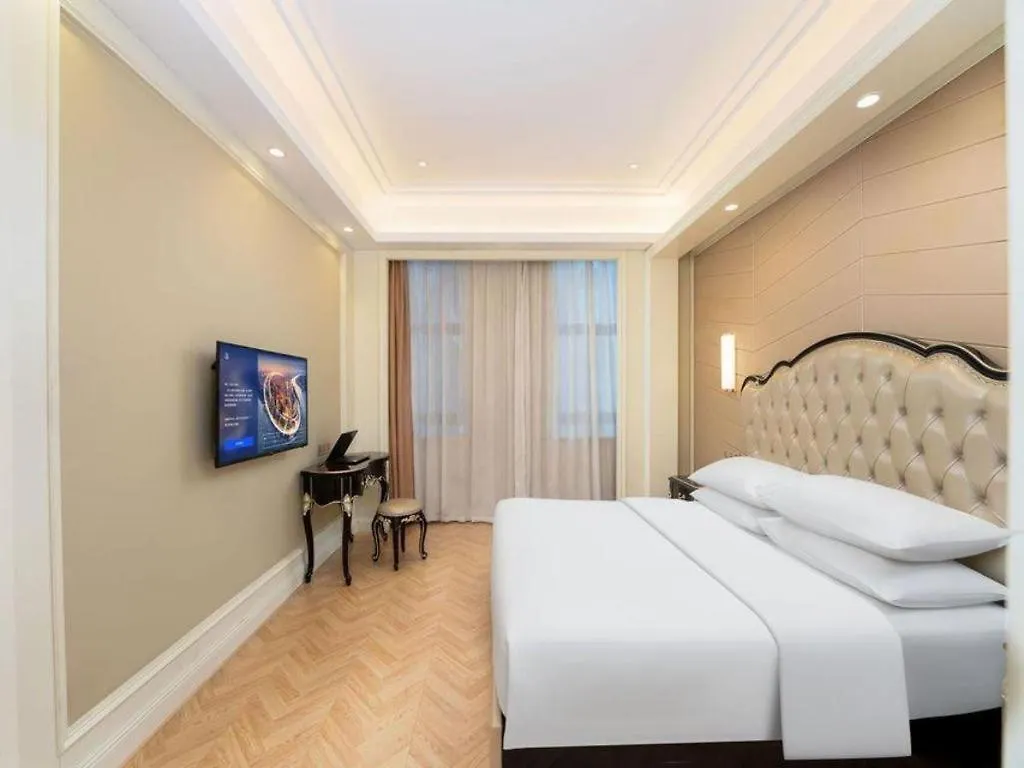 Vienna Hotel Jiangsu Zhangjiagang Passenger Terminal Station